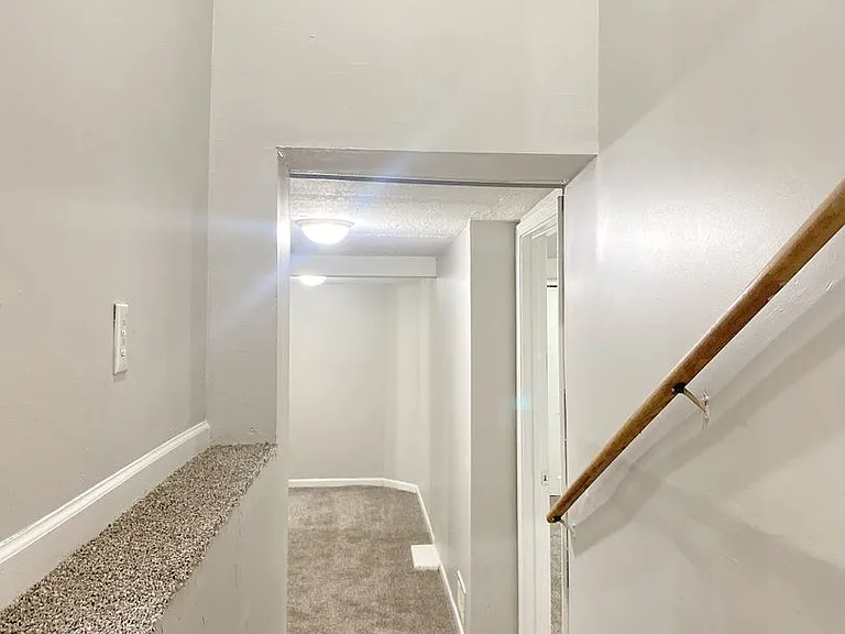4420 N 48th St — Photo 23