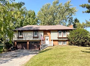 1608 S Summer St, El Dorado Springs, MO 64744