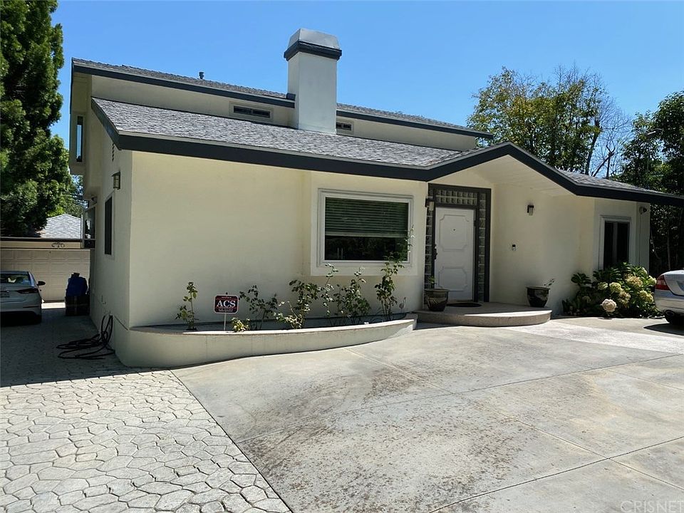 1st image of 4202 Woodman Ave