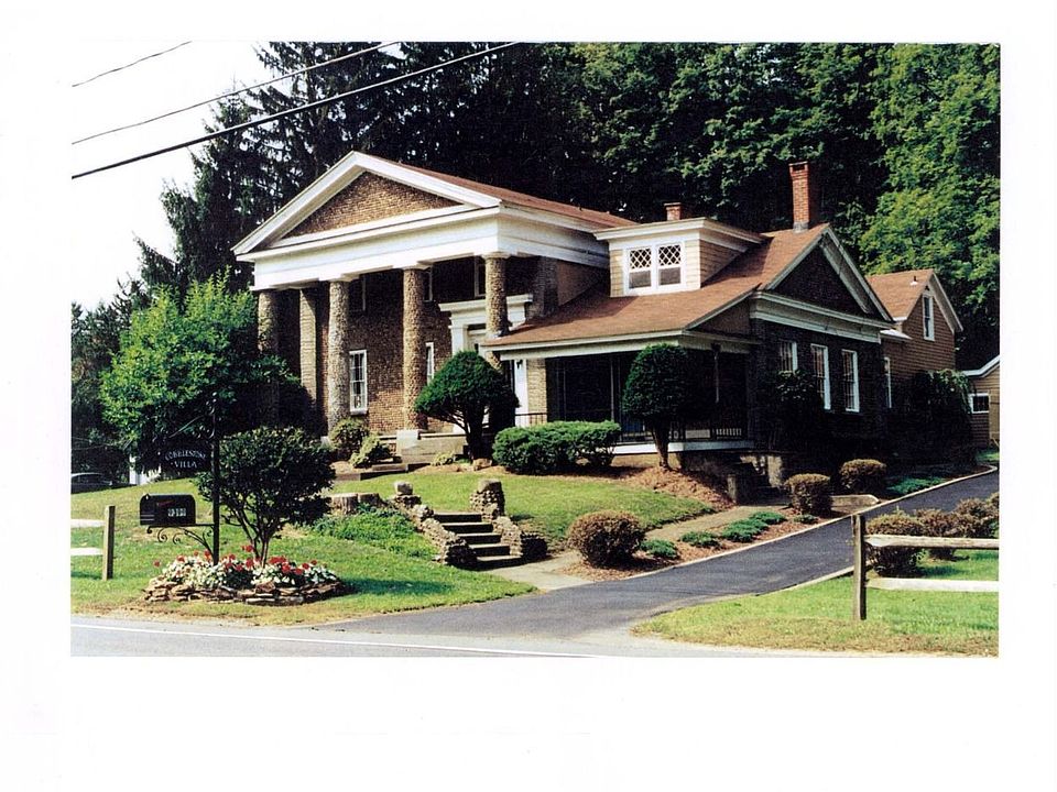 The Cobblestone Villa