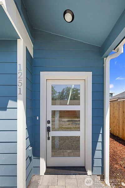 3rd image of 1251 SW 151st Street