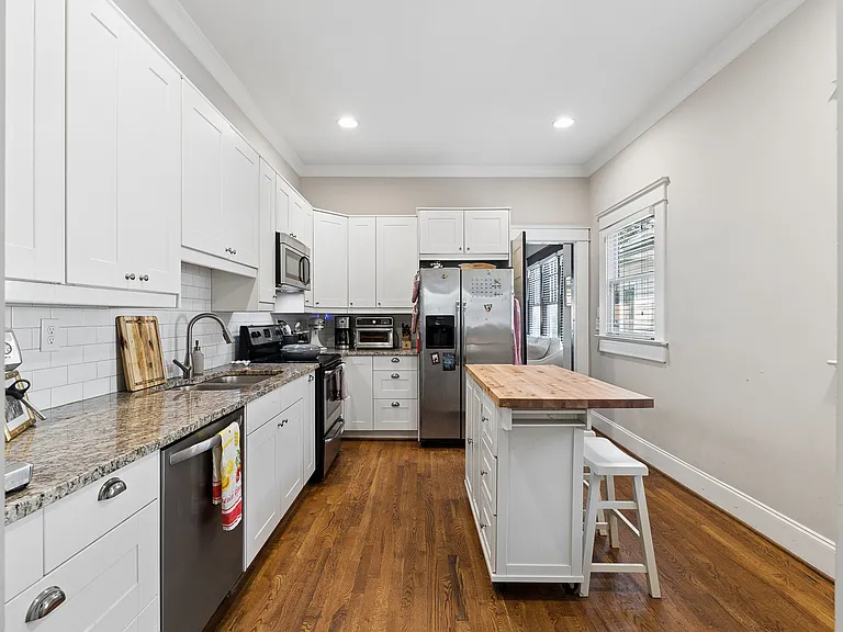 1029 Greenwood Ave NE #1 — Photo 20
