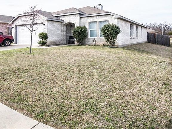 2nd image of 8029 Hidden Oaks Dr