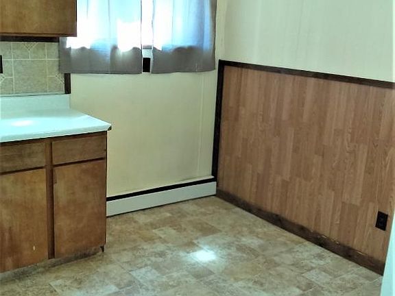 5th image of 3748 Swenson Ave #1