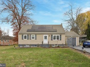 315 Oak Ln W, Exton, PA 19341