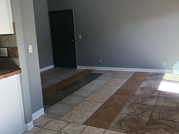 38240 5th St E APT 21, Palmdale, CA 93550 | Zillow