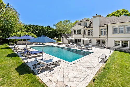 170 Tuckahoe Ln Photo 1