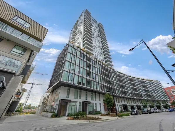 3438 Sawmill Cres #1307, Vancouver, BC V5S 0E3