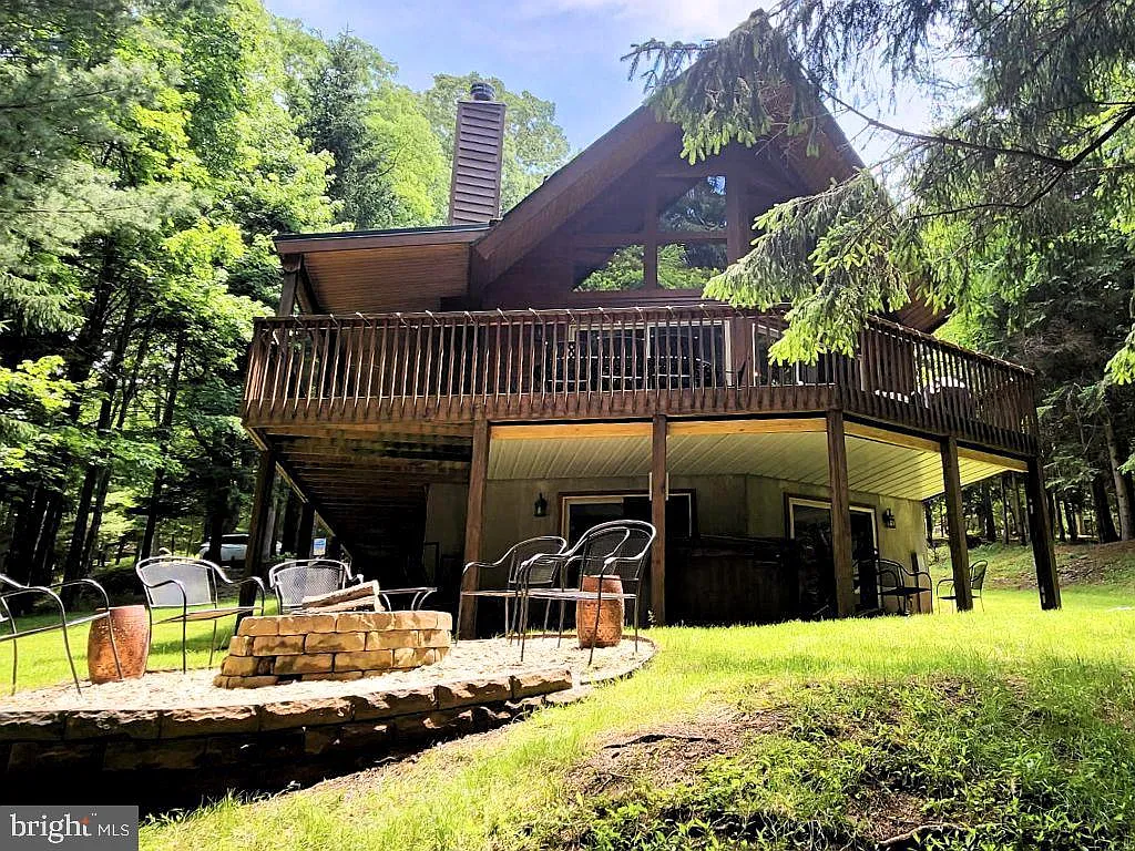 72 Lodge Cir photo 1