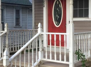 228 SW Harrison St, Topeka, KS 66603