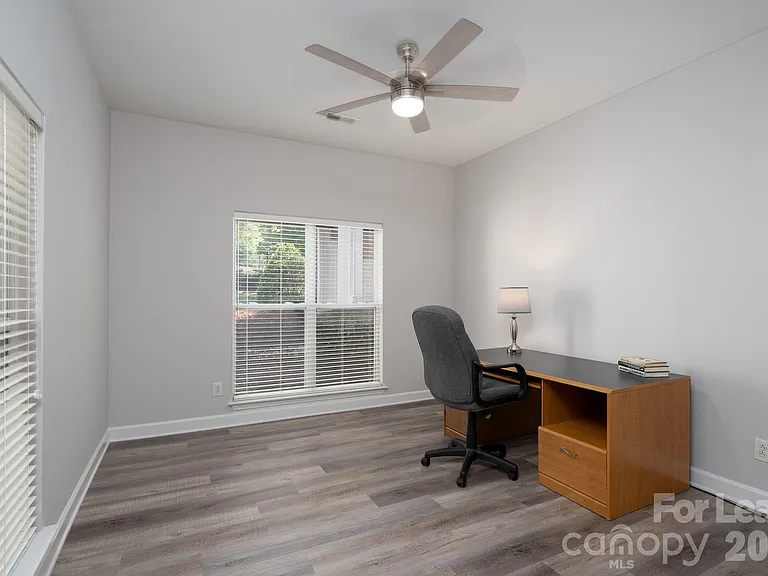 18511 Harborside Dr — Photo 19