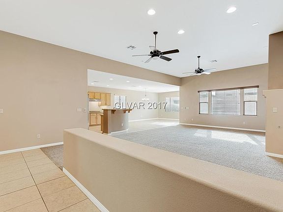 4th image of 10013 Village Walk Ave