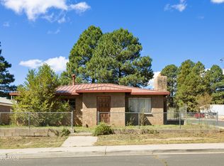 2621 N Center St, Flagstaff, AZ 86004