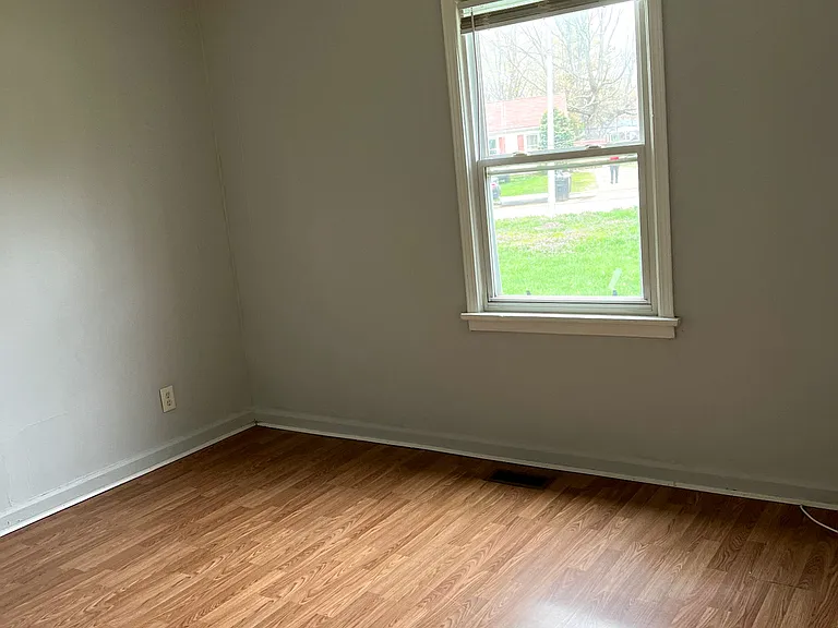 6505 Estele Ave — Photo 6