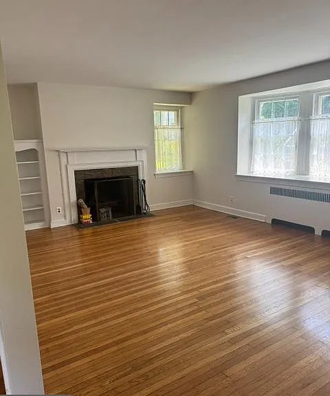 471 Athens Ave — Photo 8