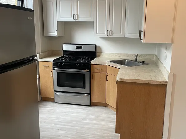 163 Carroll Street image 1 of 6