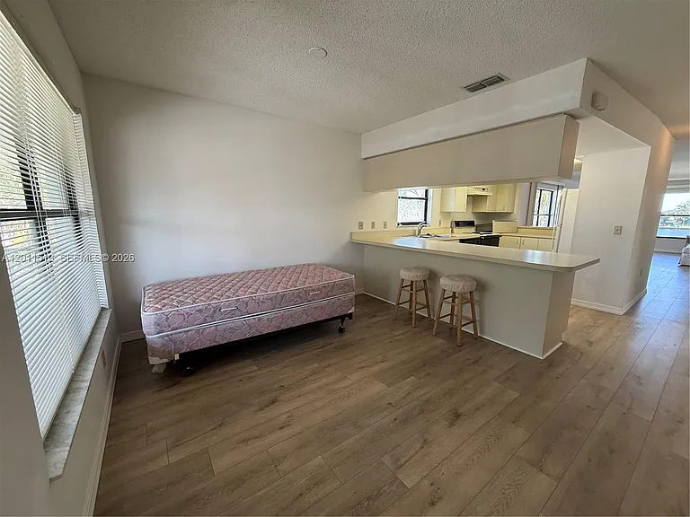123 SW 47th Ter #201 — Photo 6