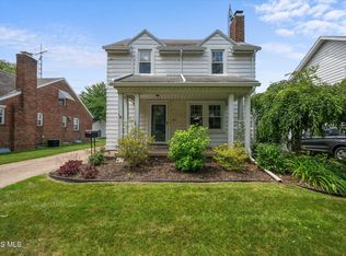 620 Grasser St, Oregon, OH 43616