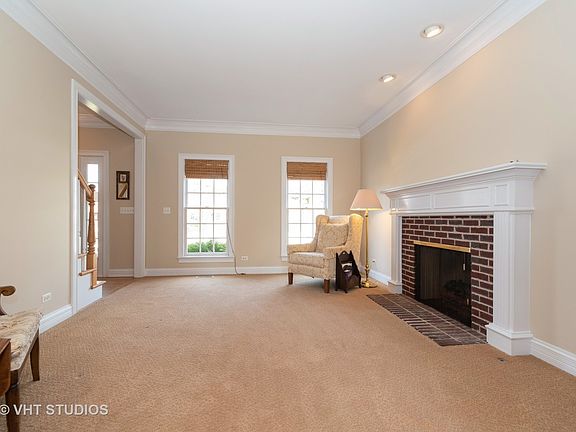 2nd image of 465 Lowell Ave