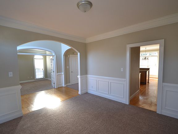 5th image of 3016 Tifton Grass Ln
