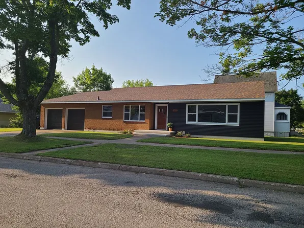 1825 3rd Ave S, Escanaba, MI 49829
