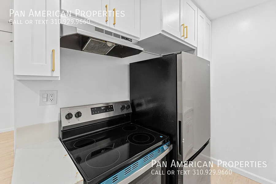 2 bed, 780 sqft, $2,495 — Photo 3