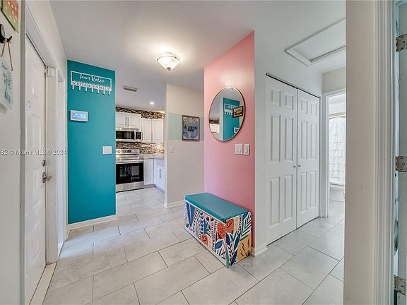 5th image of 1600 SW 120th Ave #1600