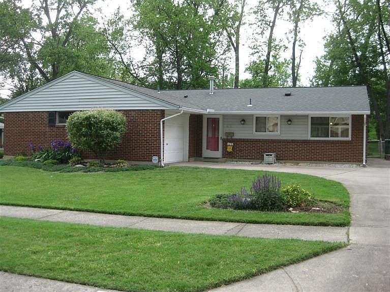 1st image of 6757 Hubbard Dr