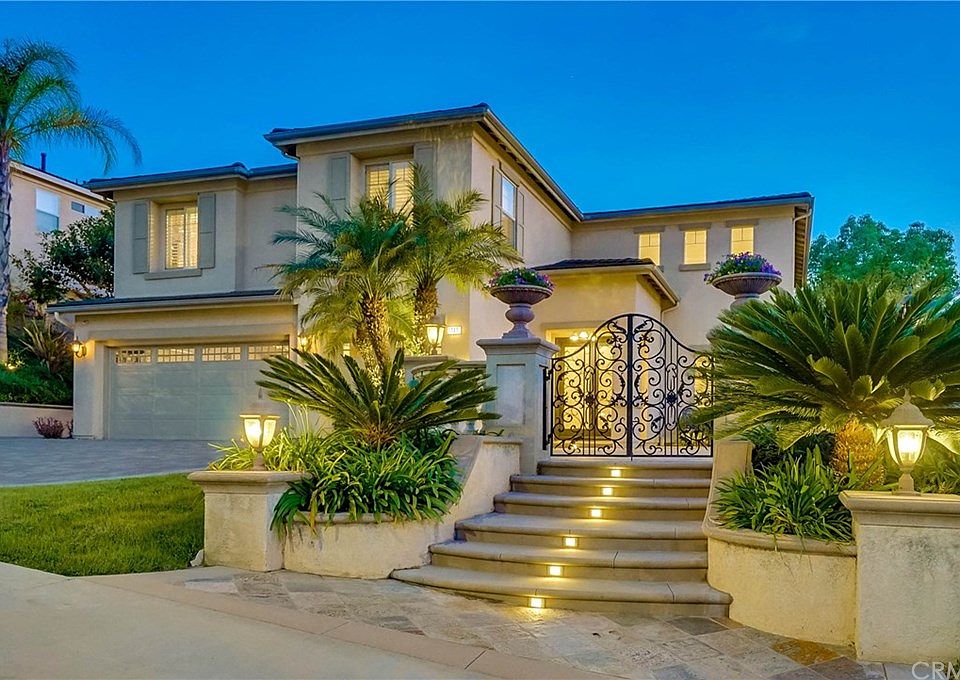 1st image of 1415 Mount Tricia Ave