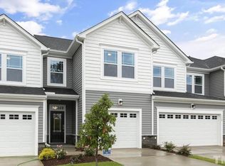 218 Gilder Woods Dr, Garner, NC 27529