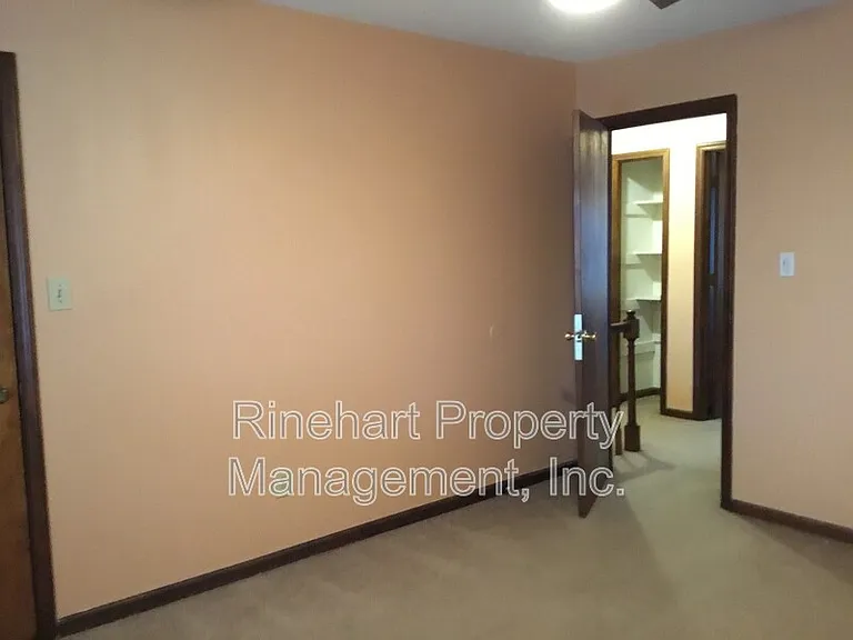 285 S Herlong Ave #F — Photo 13