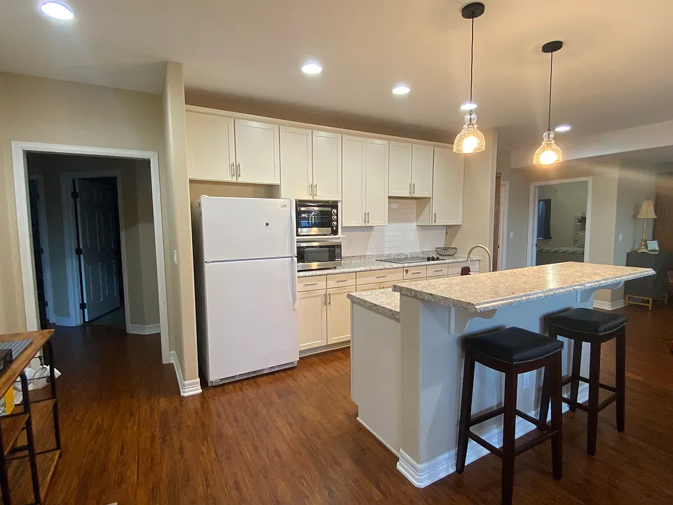 220 Eagle Pines Dr