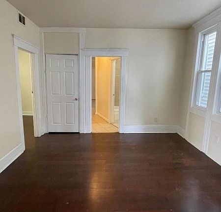 4th image of 585 Bergen St Floor 2