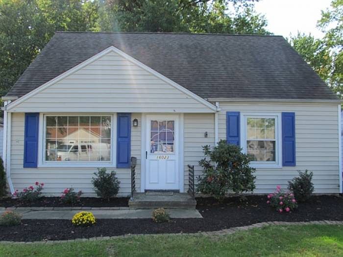 1st image of 16023 Westdale Ave