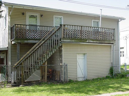 2nd image of 1114 S Woodland Ave APT 2
