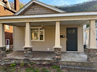 654 Stratton St, Logan, WV