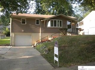 9409 Meredith Ave, Omaha, NE 68134