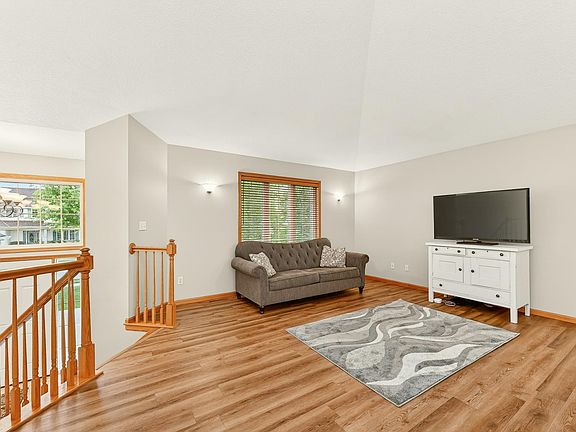3rd image of 2482 Crimson Ridge Cir NW