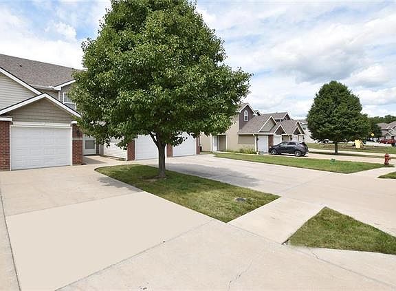 3rd image of 13682 Oak Valley Dr