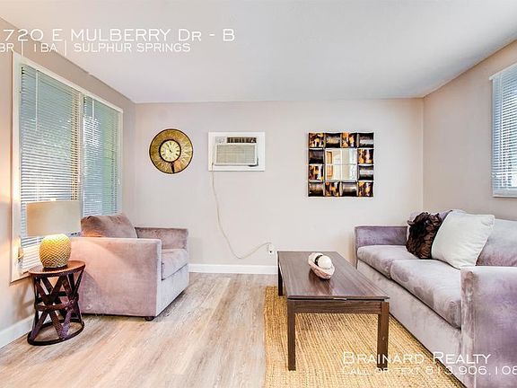 4th image of 1720 E Mulberry Dr #B
