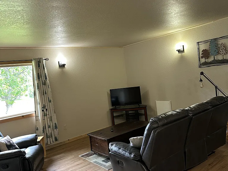 102 S Jefferson St — Photo 12