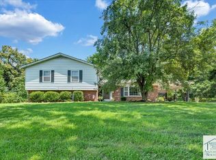 420 Tanglewood Dr, Martinsville, VA 24112