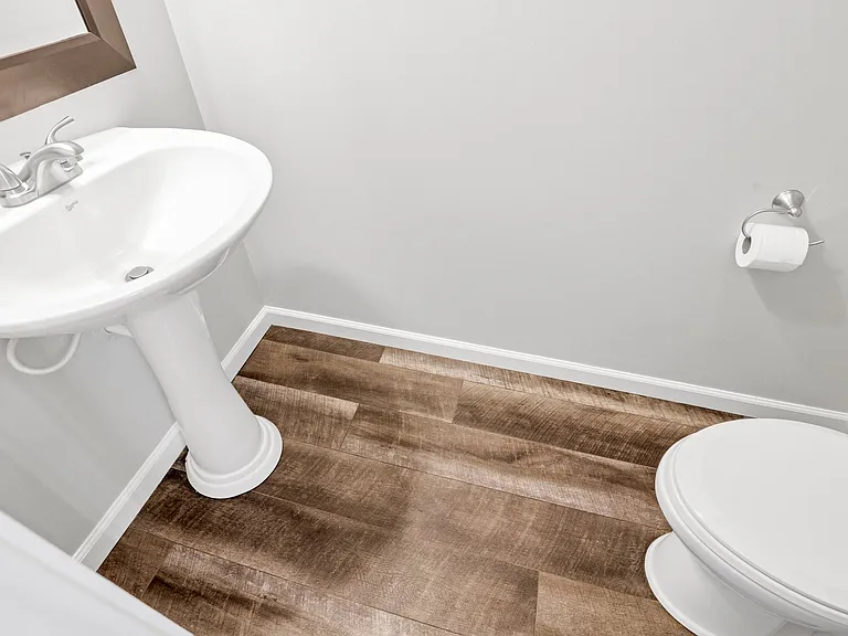 920 Sara Ct #920 — Photo 19