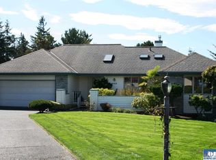 102 Lighthouse View Dr, Sequim, WA 98382