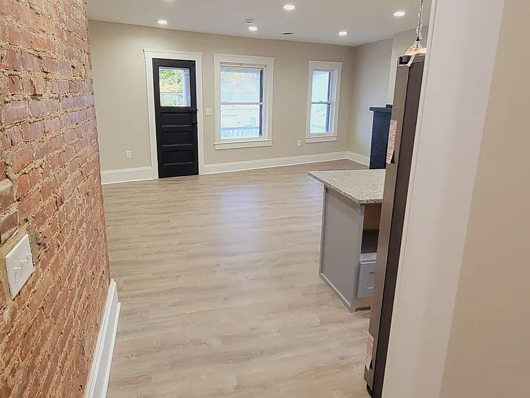 5015 Detroit Ave #1 — Photo 6