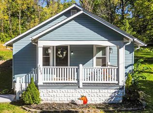 3005 Glenwood Dr, Fairview Heights, IL 62208