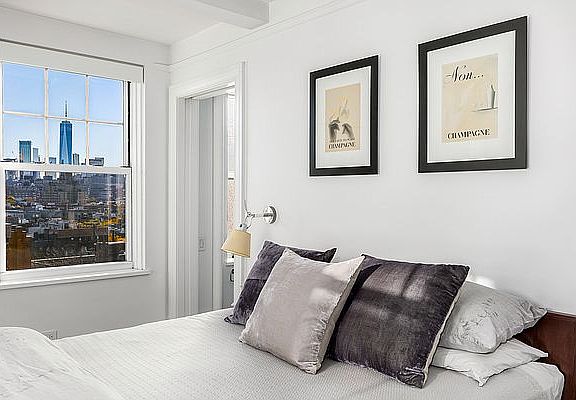 5th image of 2 Horatio St APT 12M
