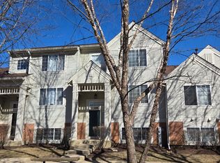 1442 New Haven Dr, Cary, IL 60013