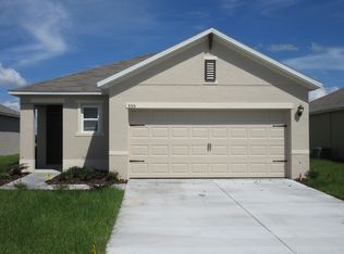 555 Squires Grove Dr, Winter Haven, FL 33880