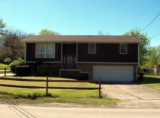 483 Redstone Furnace Rd, Uniontown, PA 15401